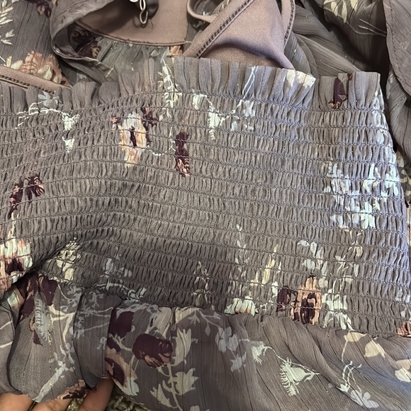 super elegant top with mesh (built in tank top) - Picture 2 of 5